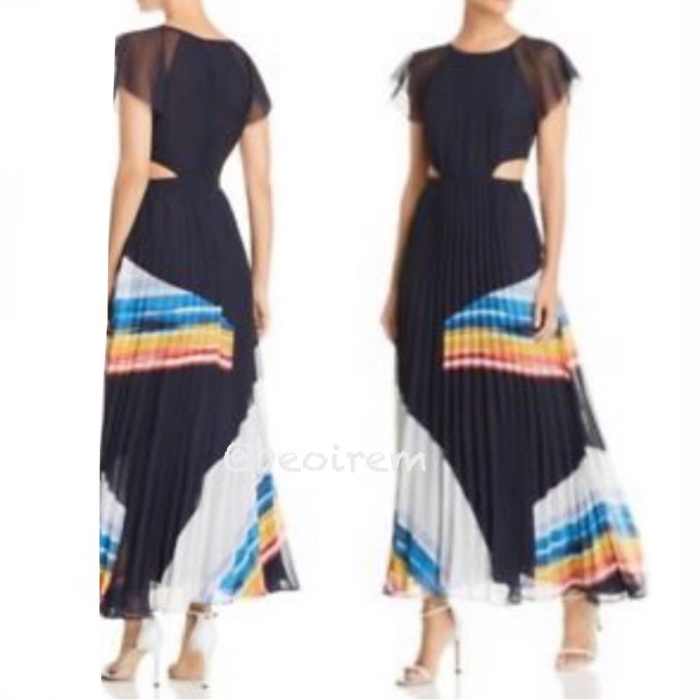 J0iE StUnNiNg KeiThA pLeAtHeD cUt0ut - fLAtTeR sLEevE mAxI dReSs sIzE 6